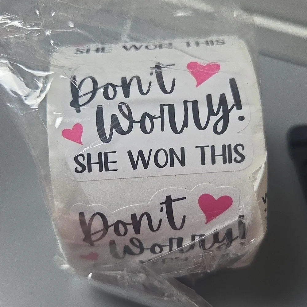 500 Don't Worry She Won this labels NIB - Picture 1 of 7